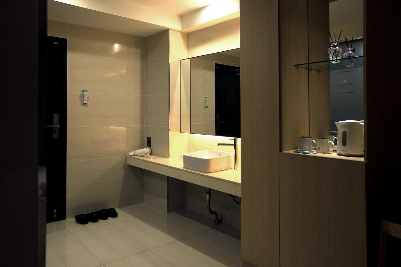 Suwon Top Cloud Hotel Dış mekan fotoğraf
