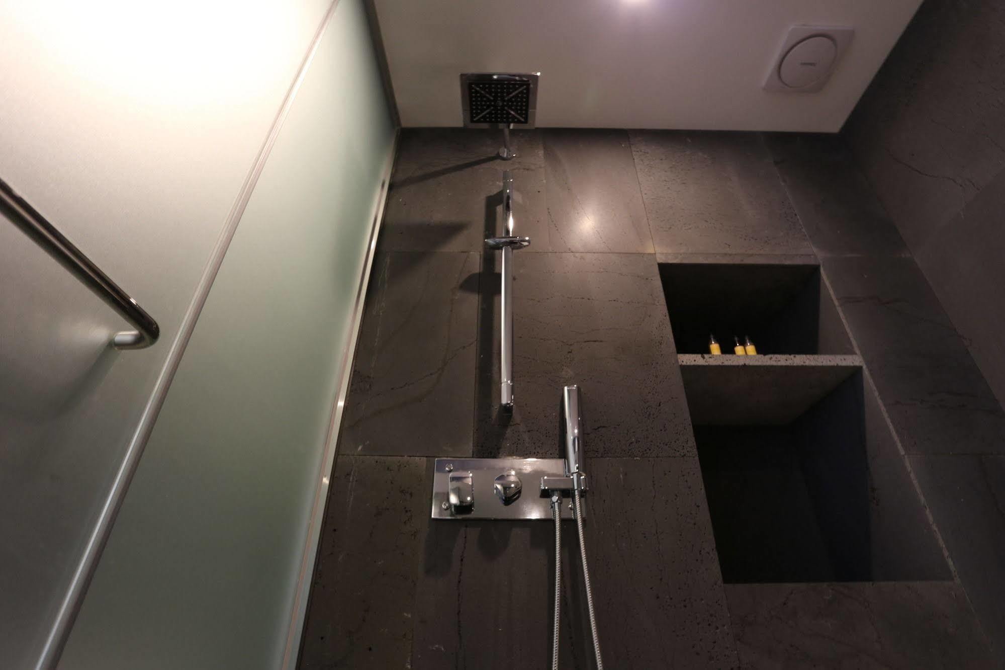 Suwon Top Cloud Hotel Dış mekan fotoğraf