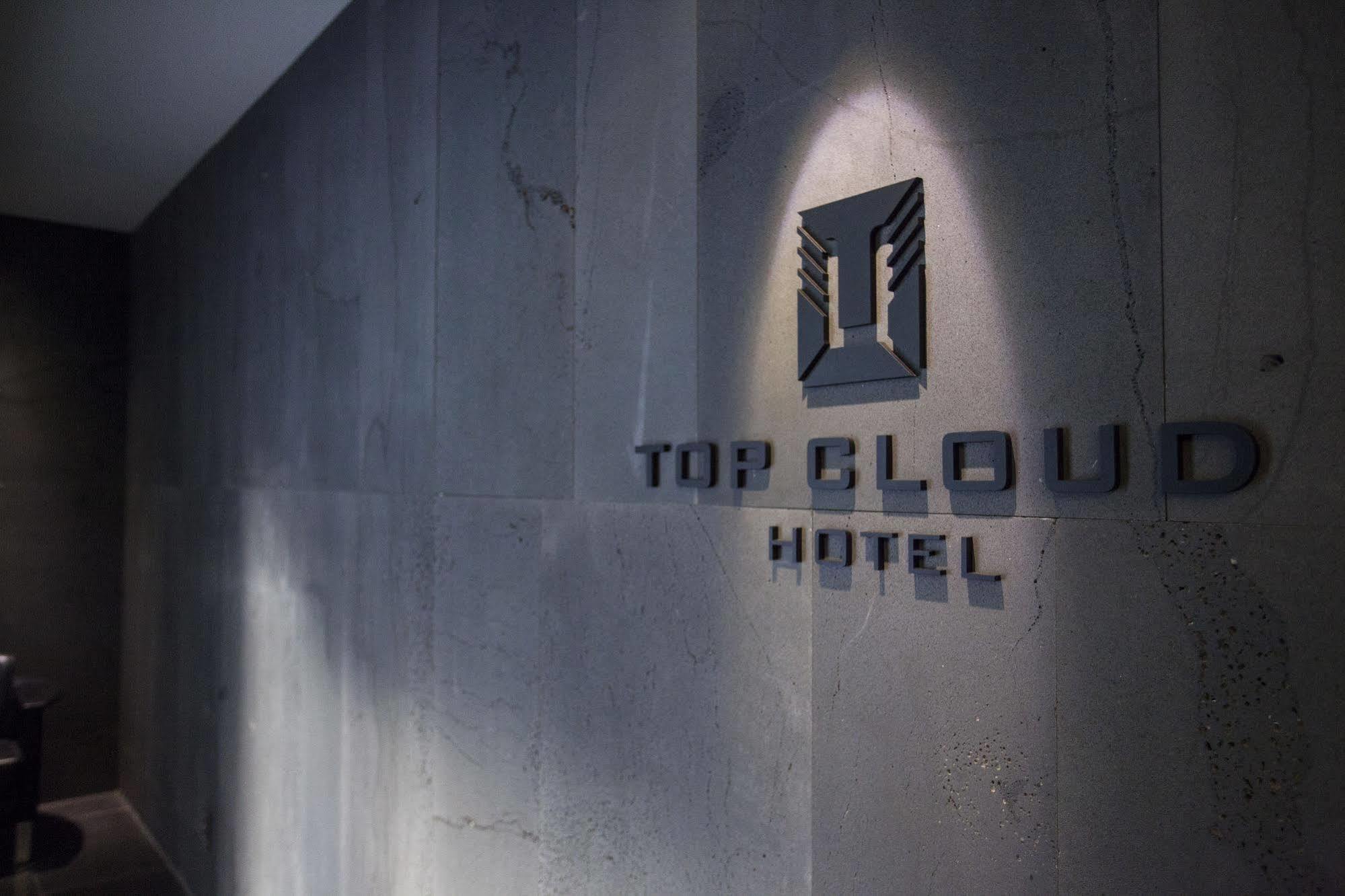Suwon Top Cloud Hotel Dış mekan fotoğraf