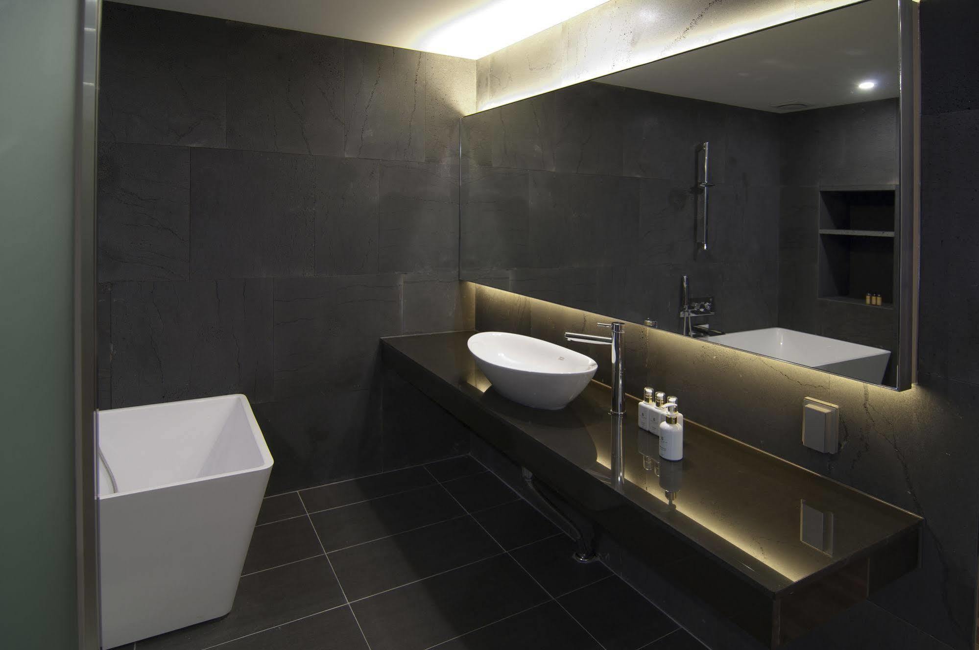 Suwon Top Cloud Hotel Dış mekan fotoğraf